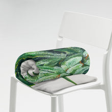 Load image into Gallery viewer, White Durban Throw Blanket